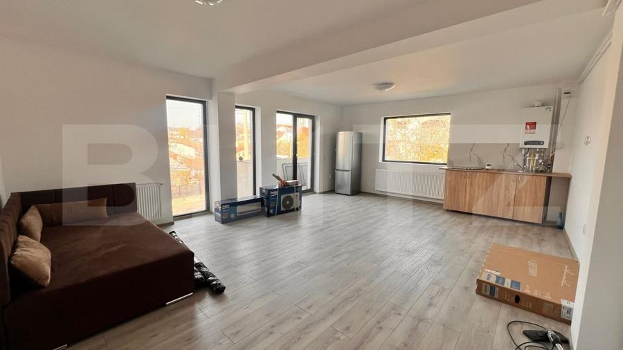 Apartament cu 2 camere decomandat, mobilat în Romanești
