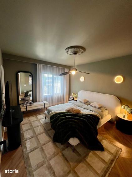 Casă cu 5 camere cu Teren 410 Mp în Corbeanca