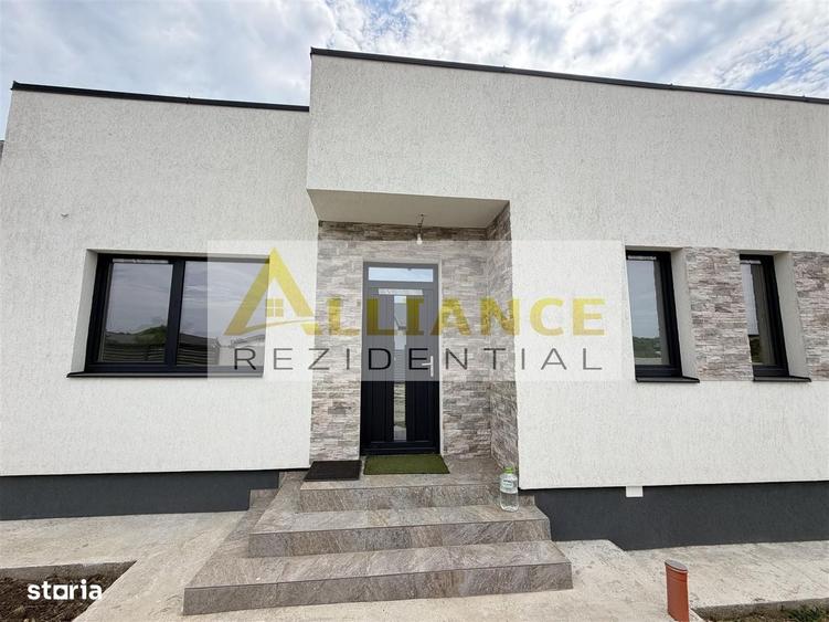 Casă cu 3 camere în Berceni