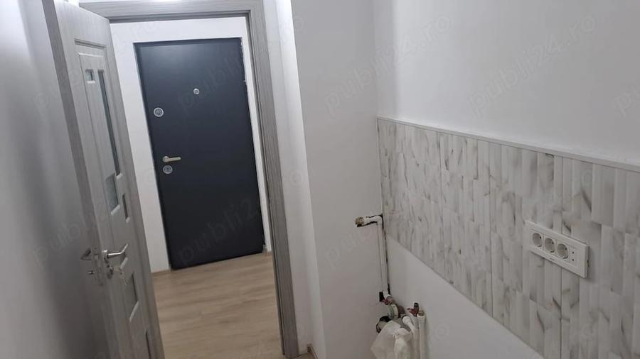 Apartament cu 2 camere semidecomandat în Viziru 3