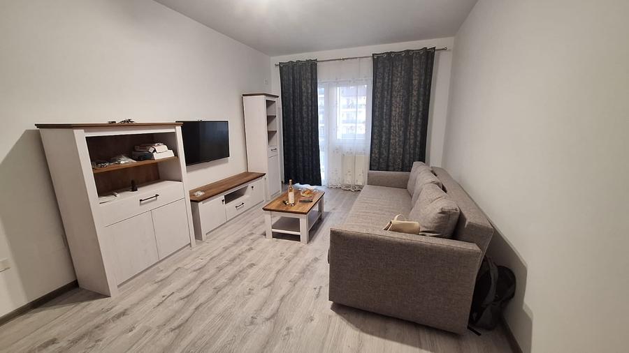 Apartament cu 2 camere decomandat, mobilat în Metalurgiei