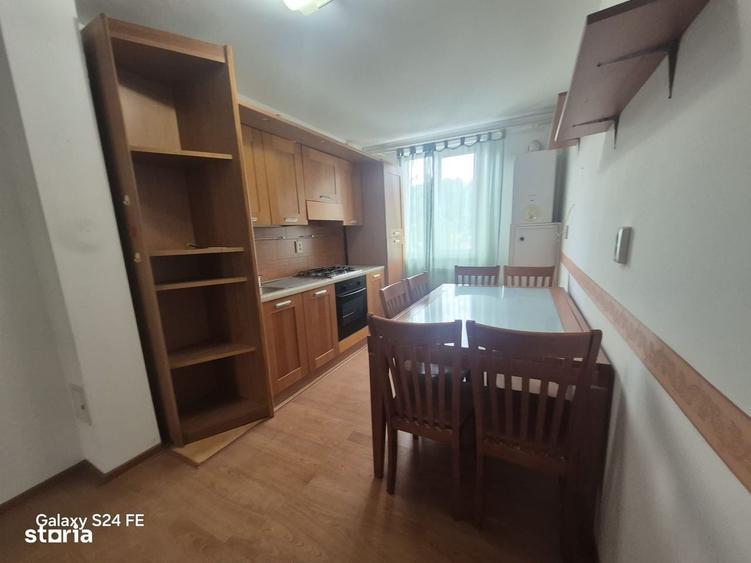 Apartament cu 3 camere în Bucium