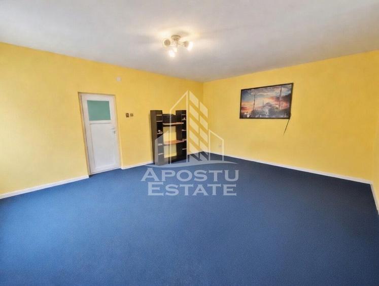 Casă cu 14 camere cu Canalizare în Șandra
