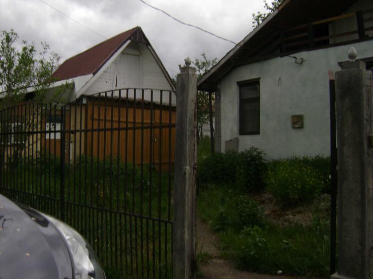 Casă cu 4 camere în Exterior Sud