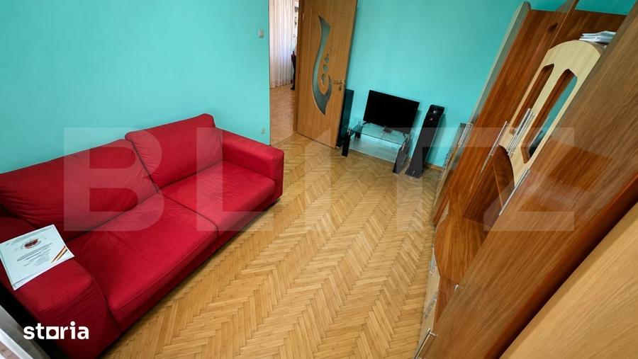 Apartament cu 3 camere semidecomandat în Ultracentral