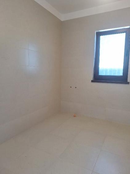 Casă individuală cu 3 camere cu Canalizare în Cumpăna