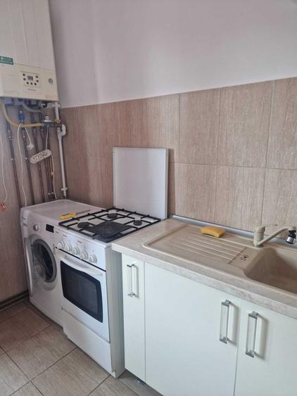 Apartament cu 2 camere decomandat în Ultracentral