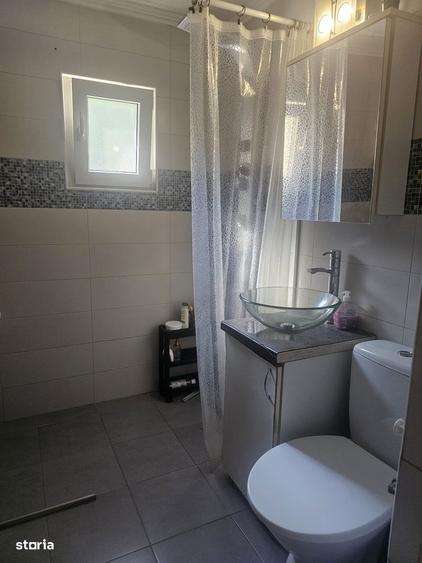 Apartament cu 3 camere decomandat în Decebal