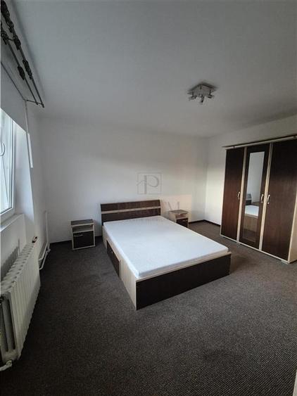Apartament cu 2 camere decomandat, mobilat în Complex Studențesc
