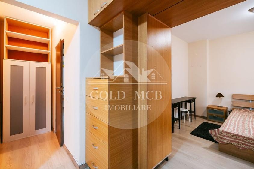 Duplex cu 4 camere cu Canalizare în Ferme