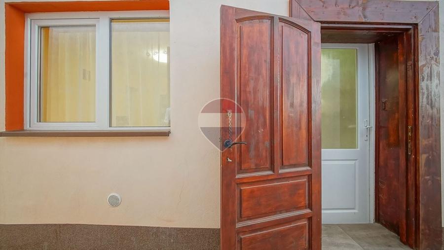 Casă individuală cu 4 camere cu Teren 269 Mp în Brașovul Vechi