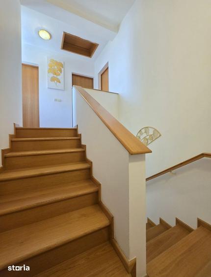 Casă cu 3 camere cu Teren 200 Mp în Central