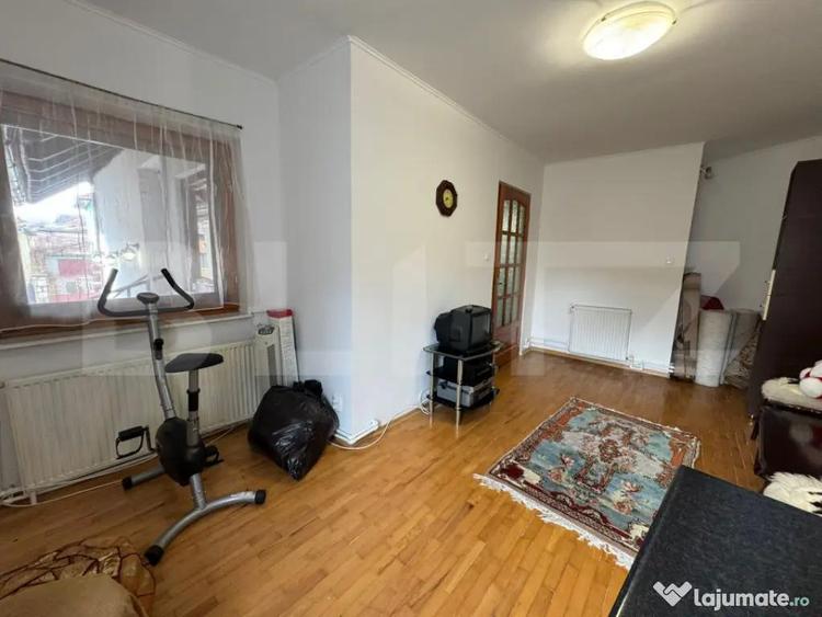 Casa cu 4 camere in Hunedoara - 8