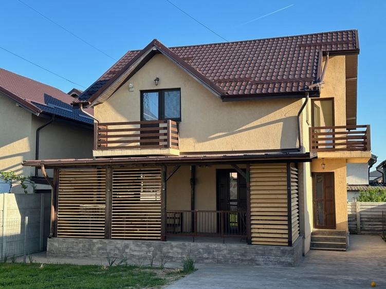 Casă individuală cu 4 camere cu Teren 400 Mp în Șimnicu de Sus