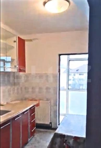 Apartament 2 camere decomandat cu balcon – zonă centrală liniștită Găești - 4
