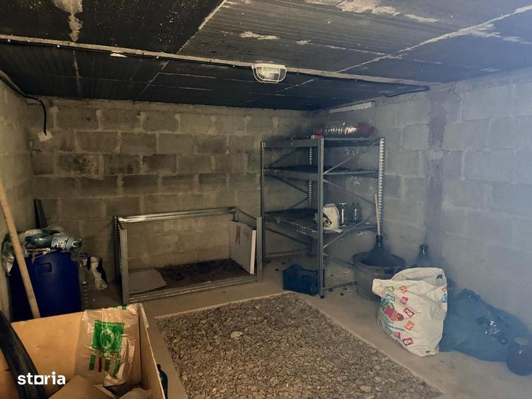 Casă cu 4 camere cu Teren 200 Mp în Dărmănești
