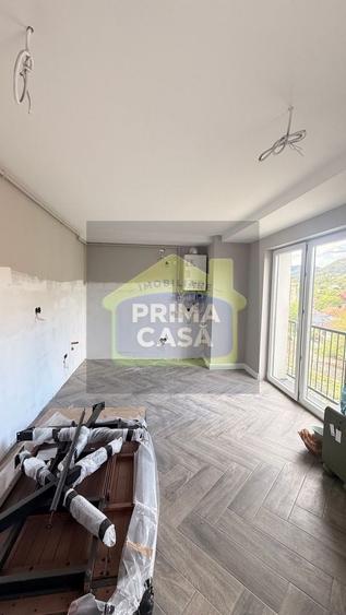 Apartament cu 3 camere decomandat în Orașul Vechi