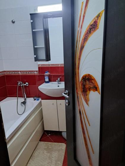 Garsonieră decomandată în Răcădău