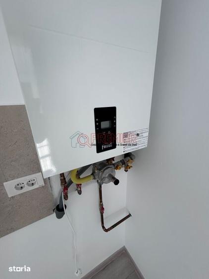 Apartament cu 2 camere în Apărătorii Patriei