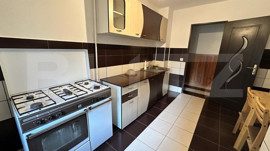 Apartament cu 4 camere decomandat, mobilat în Orăștie