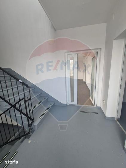 Spațiu comercial, de 110 mp, în Pârneava