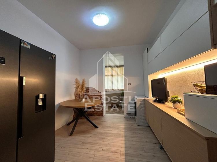 Apartament cu 3 camere semidecomandat, mobilat în Odobescu