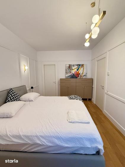 Apartament cu 4 camere în Nerva Traian
