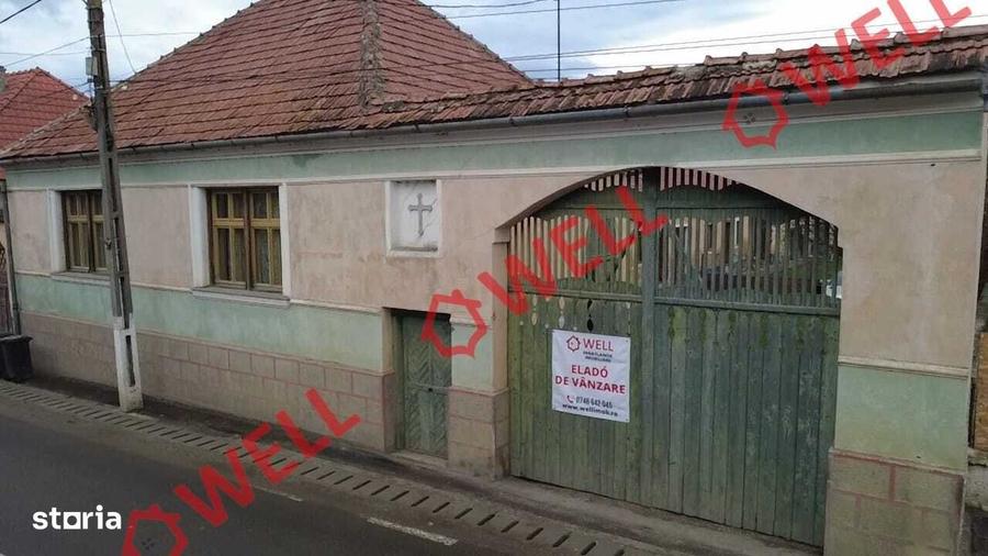 Casă cu 4 camere în Ormeniș