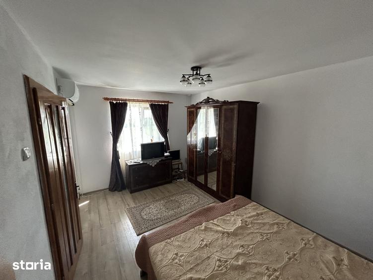 Casă cu 3 camere cu Teren 2496 Mp în Băbana