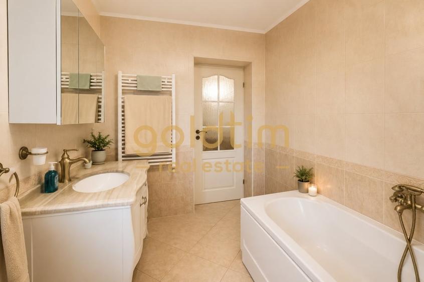 Duplex cu 4 camere cu Canalizare în Pipera