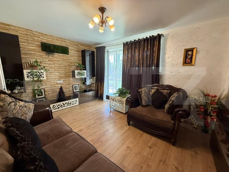 Apartament cu 3 camere decomandat, mobilat în Păcurari
