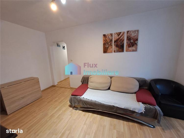 Apartament cu 2 camere nedecomandat în George Enescu