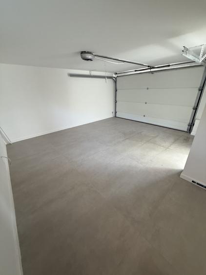 Casă individuală cu 5 camere cu Canalizare în Făget