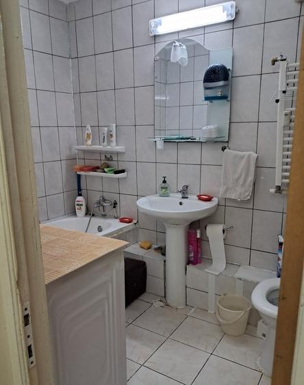 Apartament cu 2 camere decomandat, mobilat în Nerva Traian