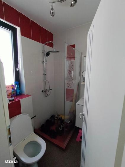 Casă cu 4 camere cu Teren 200 Mp în Ruginoasa