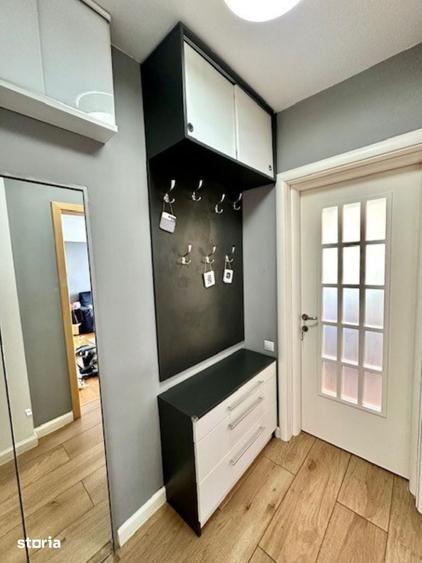 Apartament cu 2 camere decomandat în Calea Victoriei