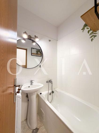 Apartament cu 2 camere semidecomandat, mobilat în Șagului
