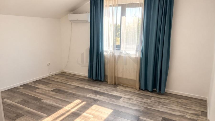 Casă individuală cu 4 camere cu Canalizare în Nord
