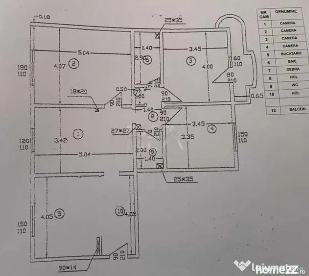 Apartament cu 4 camere semidecomandat în Vitan
