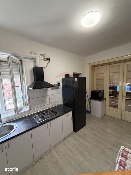 Apartament cu 4 camere în Brazda lui Novac