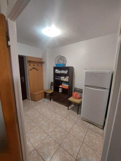 Garsonieră decomandată, mobilată în Lujerului