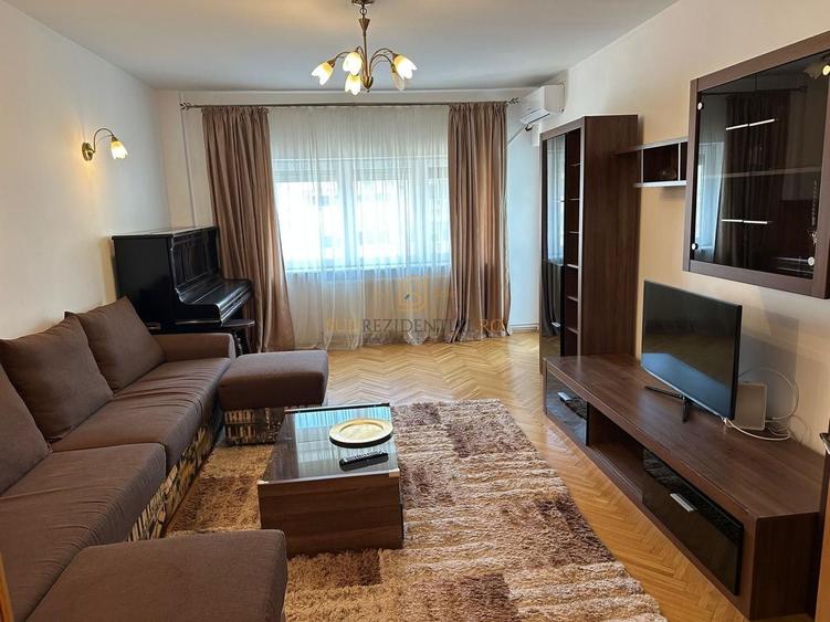 Apartament cu 3 camere decomandat, mobilat în Kiseleff