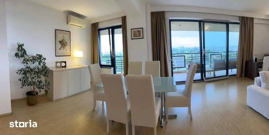 Apartament cu 4 camere în Tei