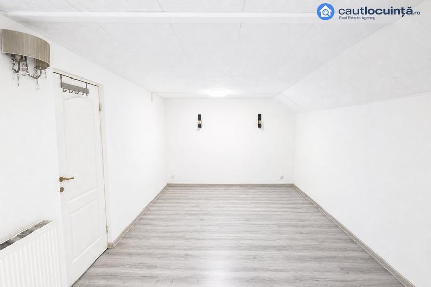 Casă cu 7 camere cu Teren 75 Mp în Ultracentral
