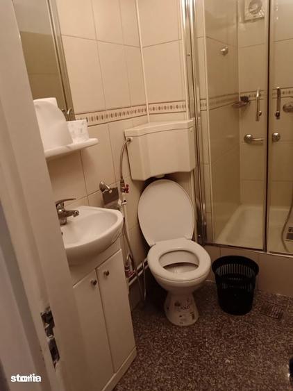 Apartament cu 4 camere decomandat în Universitate