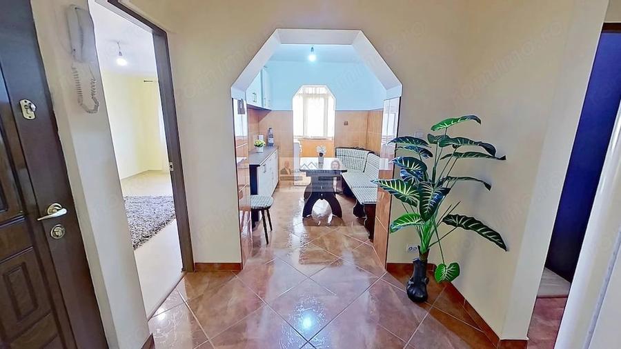 Apartament cu 2 camere decomandat în Central