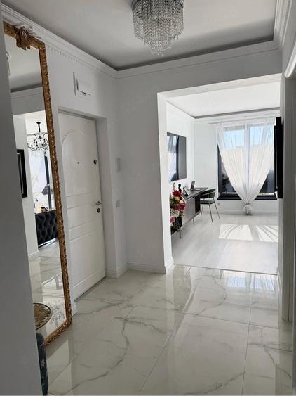 Apartament cu 3 camere decomandat în Șelimbăr