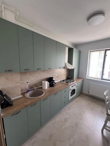 Apartament cu 2 camere decomandat în Drumul Taberei