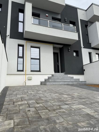 Casă cu 5 camere în Bariera Vâlcii