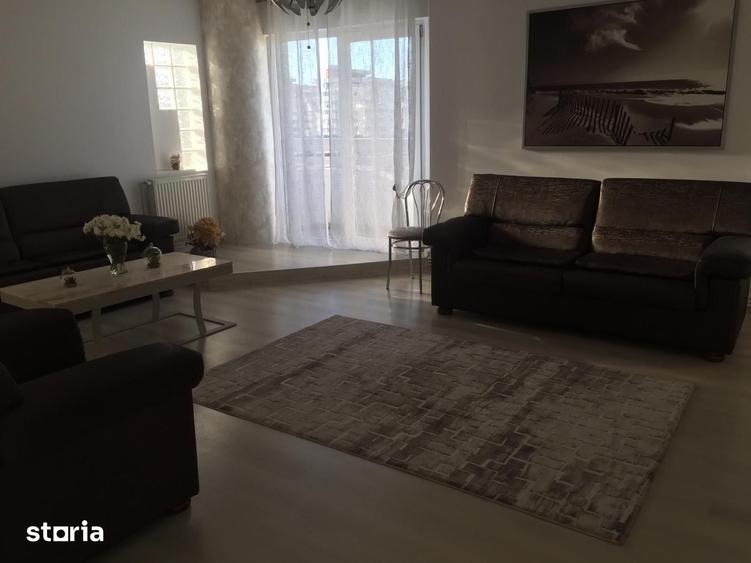 Apartament 3 camere, etaj 7, balcon, central Popa ?apca ,Calea Buc - 8